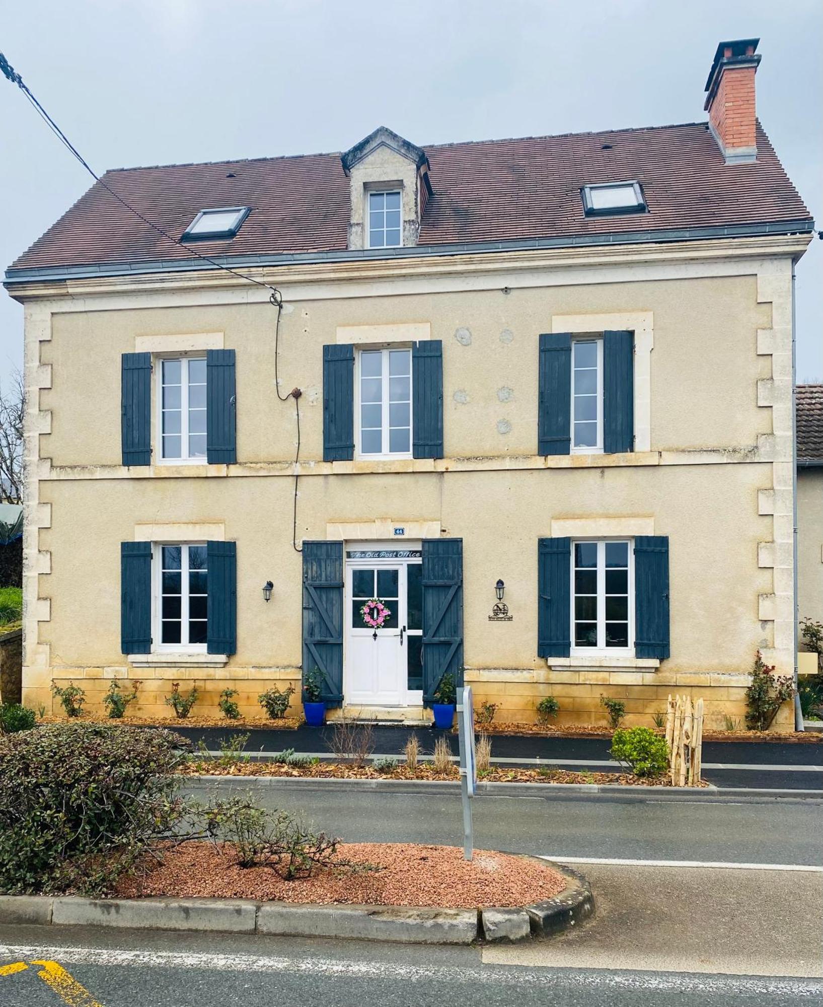 Ancien Relais De Poste The Old Post Office Bed & Breakfast Saint-Martial-d'Albarede Exterior photo